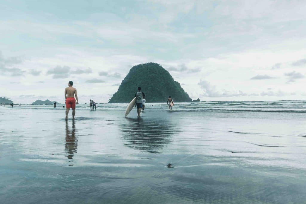 pulau merah
