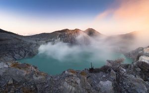 ijen crater
