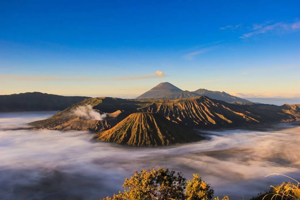 Mount Bromo Ijen crater tour package from Malang 3 Day 2 Night