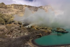 Ijen Crater Tour From Surabaya