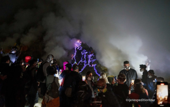 Ijen Crater Trekking Tour 1 Day from Bali